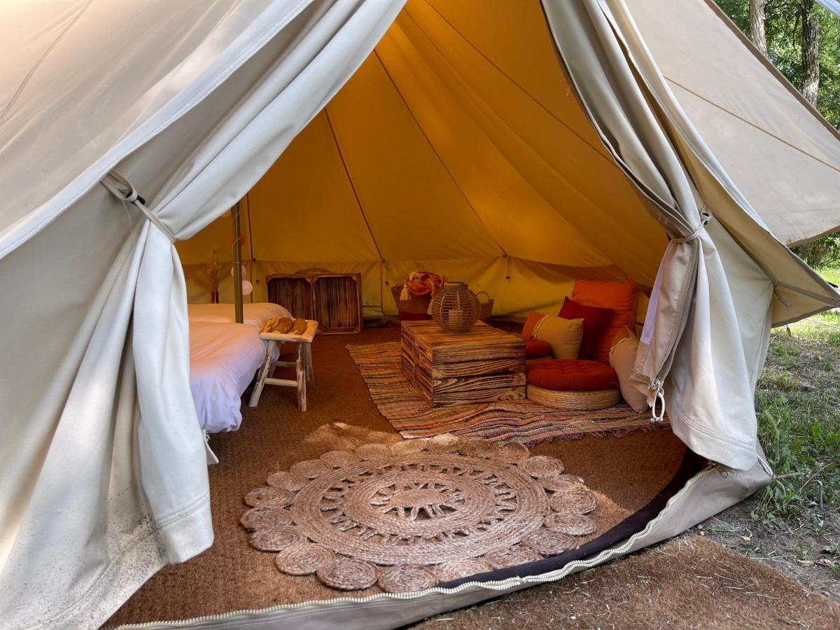 Camping Les Portes De Sancerre Saint-Satur ภายนอก รูปภาพ